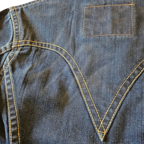 Levi's Vintage Type 1 Iconic Jean Jacket, Medium Wash, Small NWOT - Picture 9 of 13
